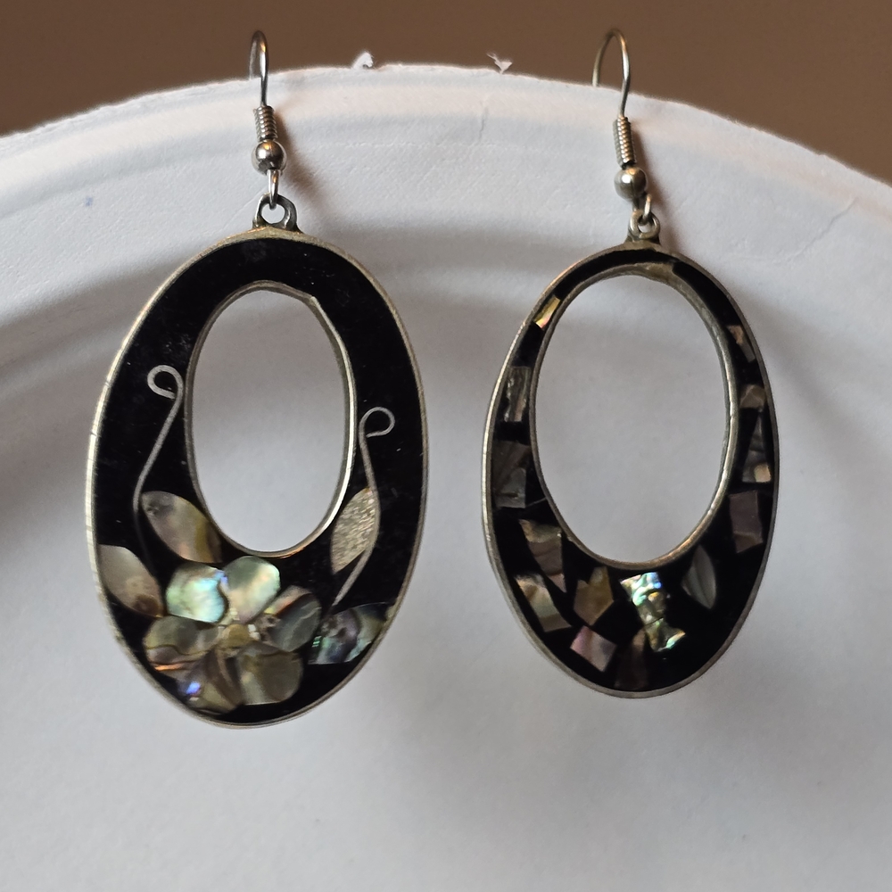 Vintage Elegant Black and Silver Oval Earrings - Mexican ABALONE alpaca silver